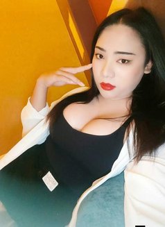 Full Sevice - Transsexual escort in Riyadh Photo 9 of 10