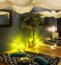 Full Spa Tantric Massage - masseuse in Lisbon Photo 1 of 14