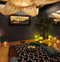 Full Spa Tantric Massage - masseuse in Lisbon