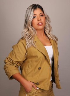 Full Spa Tantric Massage - masseuse in Lisbon Photo 14 of 14