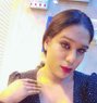 Fully active Monster Dick versatile ts - Acompañantes transexual in Mumbai Photo 13 of 15