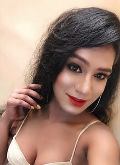 Fully active Monster Dick versatile ts - Transsexual escort in Mumbai Photo 1 of 8