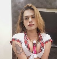 Fully active monster Dick verstil shema - Transsexual escort in Mumbai