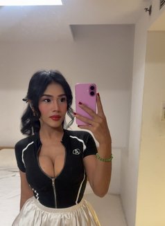 Fully Functional Asian Ts MARI - Acompañantes transexual in Bangkok Photo 17 of 19