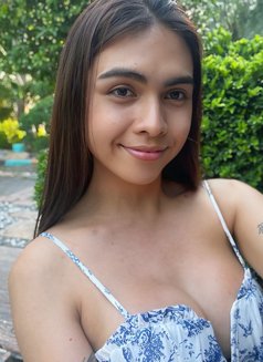Fully Functional Dick Versatile - Acompañantes transexual in Makati City Photo 22 of 22