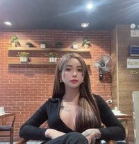 Fully Functional Tiffany - Transsexual escort in Singapore
