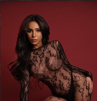 FULLY FUNCTIONAL,TOP/BOTTOM - Acompañantes transexual in Tokyo