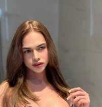 Fully Functional TS Filipina Baby Girl - Transsexual escort in Dubai Photo 8 of 18
