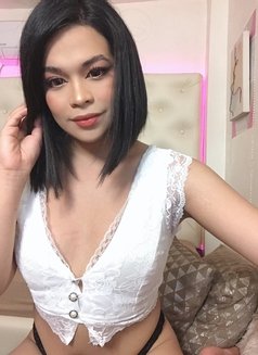 Fully functional TS / GFE / Fetish / Vcs - Transsexual escort in Manila Photo 8 of 8