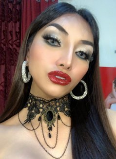 FULLY FUNCTIONAL VERSA TOP (POPPERS) - Transsexual escort in Dubai Photo 6 of 20