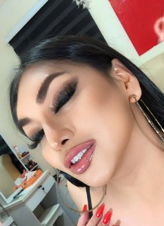 FULLY FUNCTIONAL VERSA TOP (POPPERS) - Transsexual escort in Dubai Photo 8 of 20