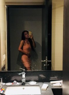 Fully functional versatile Ts Angelica - Transsexual escort in Manila Photo 7 of 10