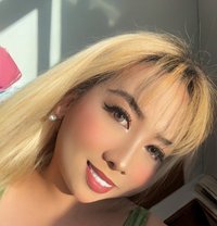 FULLY FUNCTIONAL WILD FUCKER SQUIRT - Transsexual escort in Taipei