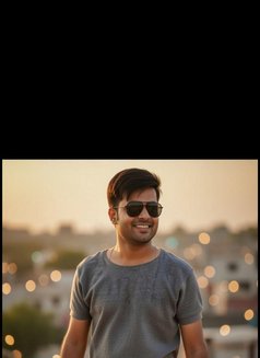 fully indipendent with New year offer - Male escort in Mumbai Photo 3 of 4
