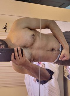 Fun and Enjoyable Experience for Women - Acompañantes masculino in Dubai Photo 5 of 5