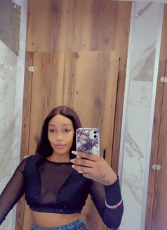 FUN MIXED EBONY GIRL Blessing - puta in Kathmandu Photo 4 of 6