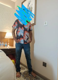 Fun - Acompañantes masculino in Mumbai Photo 1 of 1