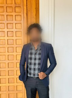 Fun With 7inch Big Black Cock - Male escort in Colombo Photo 3 of 5