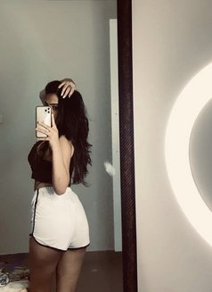 Fun with Daisy - escort in Mumbai Photo 4 of 4