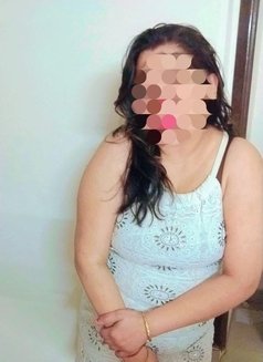 I Am Deepa Hot n Sizzling Lady - escort in New Delhi Photo 5 of 8