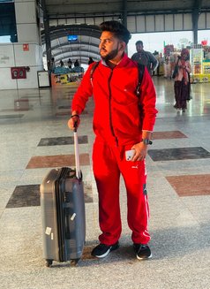 Funboypawan - Male escort in Mumbai Photo 8 of 12