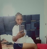 Funcky queen - escort in Accra