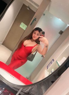 Functional Ayah Available Now - Transsexual escort in Manila Photo 12 of 14