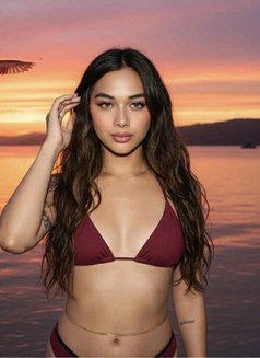 FUNCTIONAL MISTRESS IS HERE - Transsexual escort in Kuala Lumpur Photo 17 of 18