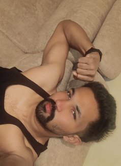 Funkyboy - Male escort in Bangalore Photo 2 of 4