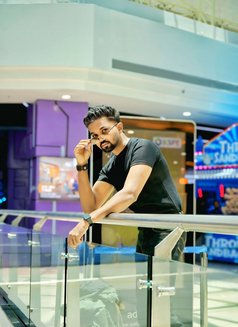 Funkyboy - Male escort in Bangalore Photo 4 of 4