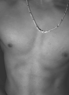 Funniest - Acompañantes masculino in Indore Photo 2 of 2