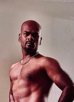 Black Bull(Verified Profile) - Acompañantes masculino in Mumbai Photo 2 of 5