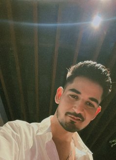 G Star - Male escort in New Delhi Photo 4 of 5