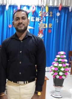 Call boy 8" big cock - Male adult performer in Colombo Photo 3 of 8