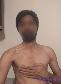 G99 - Male escort in Bangalore Photo 2 of 14