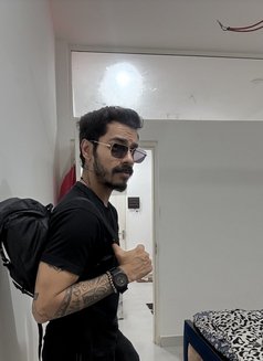Gabreal - Male adult performer in Noida Photo 3 of 4