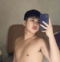 Gabriel De Guzman - Male escort in Manila