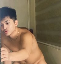 Gabriel De Guzman - Male escort in Manila