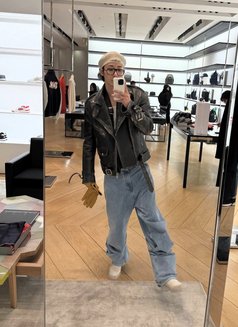 Gabriel - Male escort in İstanbul Photo 4 of 5