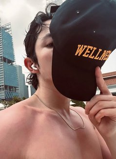 Asian Boy Gabriel - Male escort in İstanbul Photo 2 of 6