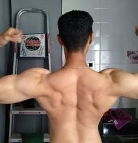 Gabriel Stonewell - Acompañantes masculino in Pune