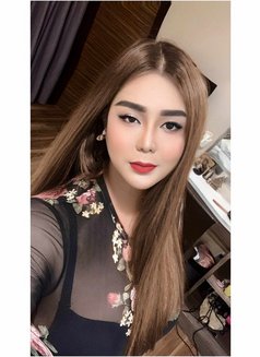 Gabriella - Transsexual escort in Macao Photo 2 of 9
