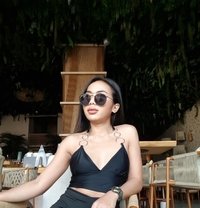 Gabriella best gfe, Indonesia - puta in Dubai