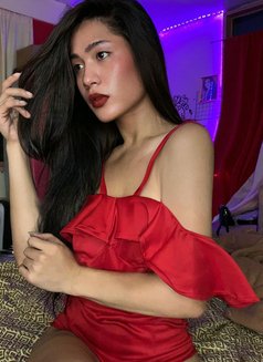 Gabriella Ong - Transsexual escort in Singapore Photo 4 of 19