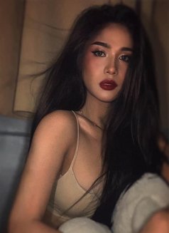 Gabriella Ong - Transsexual escort in Singapore Photo 8 of 19