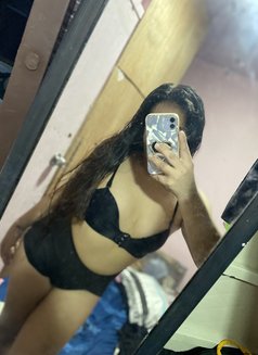 Gabriella Pamada - Acompañantes transexual in Makati City Photo 4 of 5
