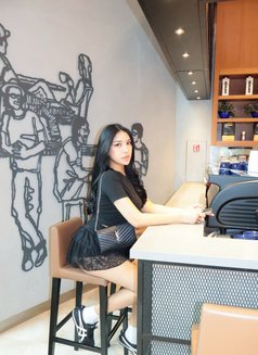 Gabriella - escort in Makati City Photo 9 of 10