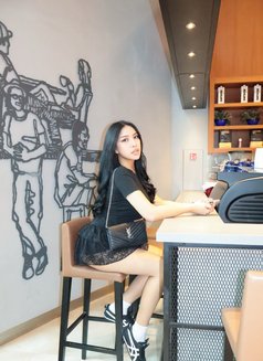 Gabriella - escort in Makati City Photo 10 of 10