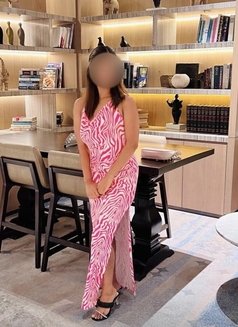 Gaby Independent Meets Super Gfe - escort in Colombo Photo 22 of 25