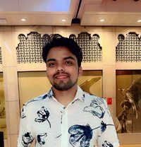 Gagan - Male escort in Dubai